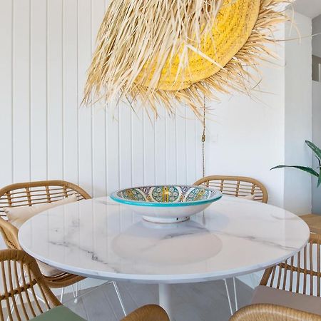 Casa De La Playa. Beach House With Magnificent Sea Малага Екстериор снимка