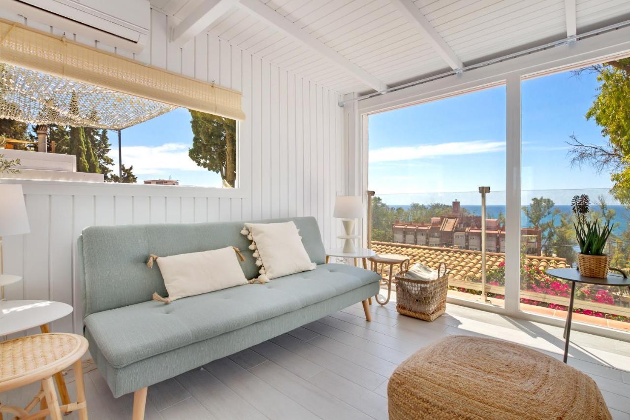 Casa De La Playa. Beach House With Magnificent Sea Малага Екстериор снимка